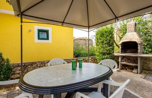 Mandre Apartment | Modra kuca 3