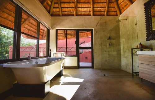 Hoedspruit Cabin | Mohlabetsi Safari Lodge