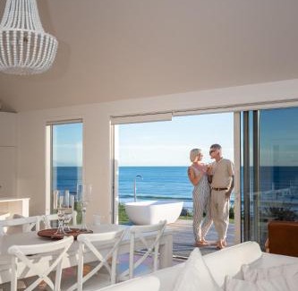 Mokau Villa | MOKAU BEACH HOUSE