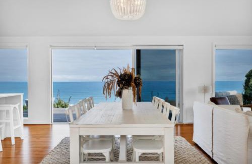 Mokau Villa | MOKAU BEACH HOUSE