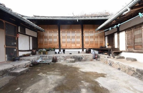 Andong House | Mokjae Gotaek