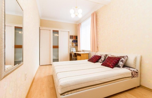 Minsk City Centre Apartment | Molnar Apartments Marksa 8