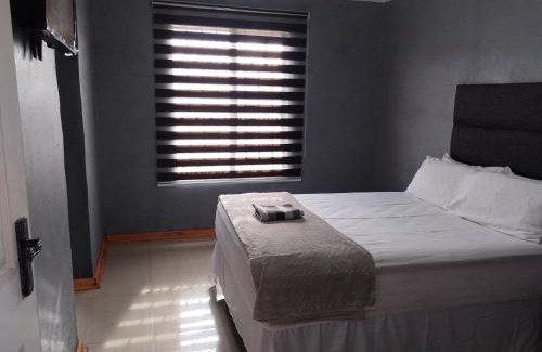 Phuthaditjhaba Hotel | Monarca inn - Affordable Accomodation in makwane molapo location Qwaqwa
