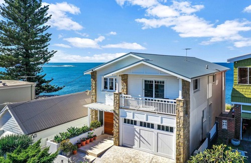 Dee Why House | Monash Beach House - Oceanfront