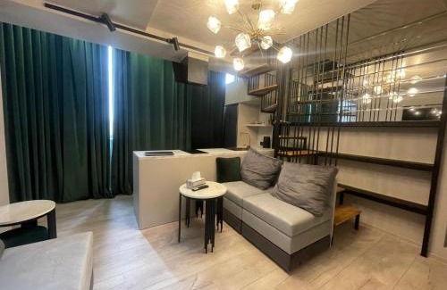 Riscani Apartment | Mondden Duplex Penthouse