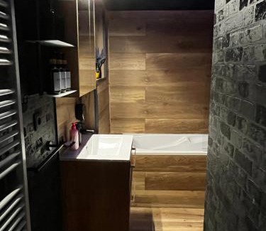 Hostivar Apartment | MONFas APARTMENT PROVENCE IN PRAGUE