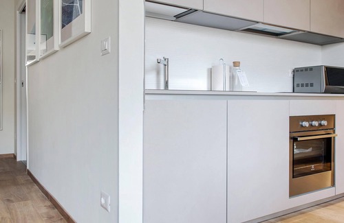 Loreto Apartment | Mono B