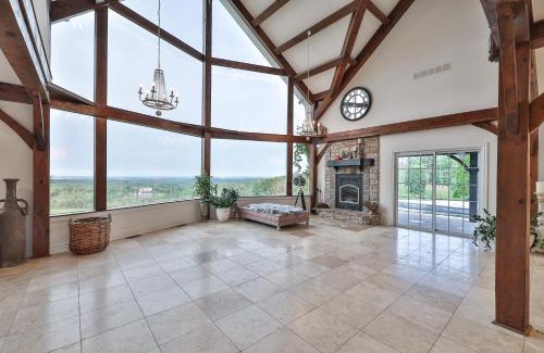 Mono Ski Chalet | Mono Hill Shalet