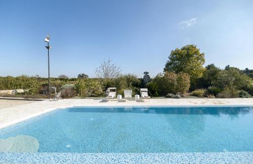Parati Villa | Mono Mars