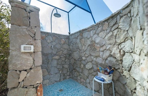 Parati Apartment | Mono Mars