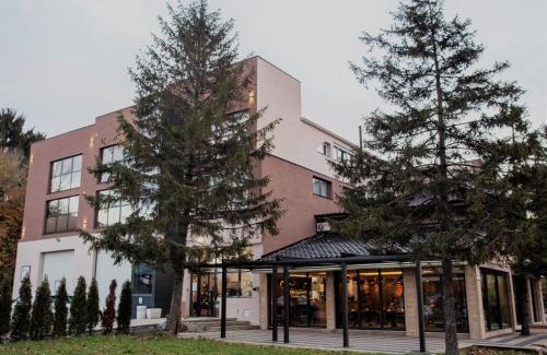 Inija Hotel | Monogramlux
