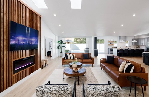Paradise Valley Village Cottage | Monroe - Private Pool-ping Pong- Stunning Design