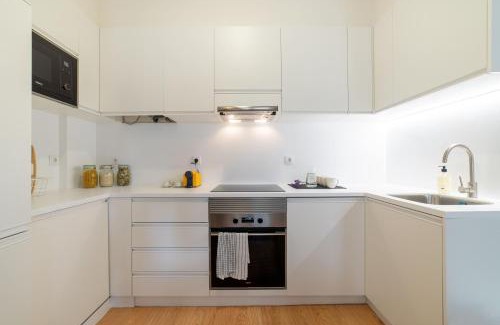Santo Condestavel Apartment | Monsanto Hill House - NO. 565 -1 D