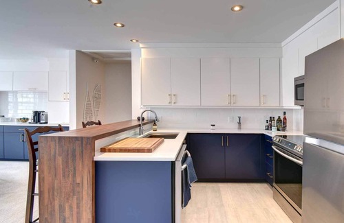 Saint-Faustin-Lac-Carre Condo | Mont-Blanc Escape: Ski In/Out, Fireplace & Nature