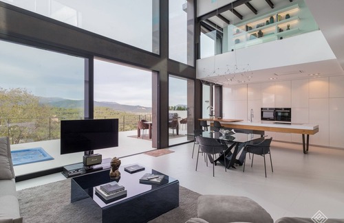 Buger Cottage | Mont Blau - Stunning house with pool in Búger