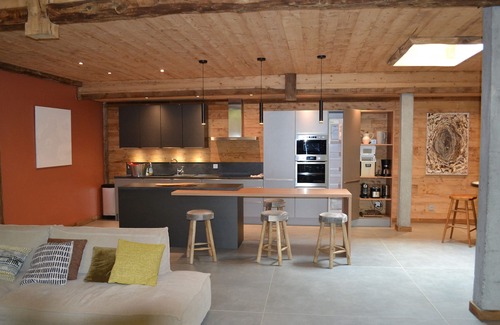Mont-de-Lans Ski Chalet | Mont-de-Lans | Chalet 340m2 | Terrasse + jacuzzi