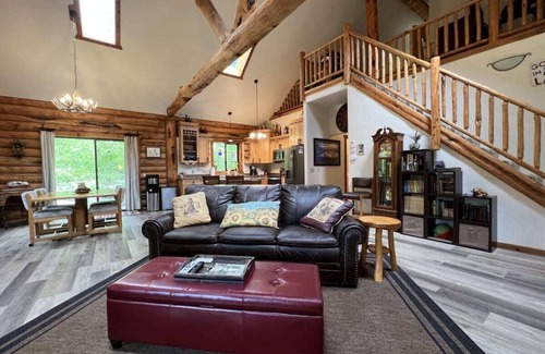 Bigfork Cabin | Montana Escape Cabin in the woods