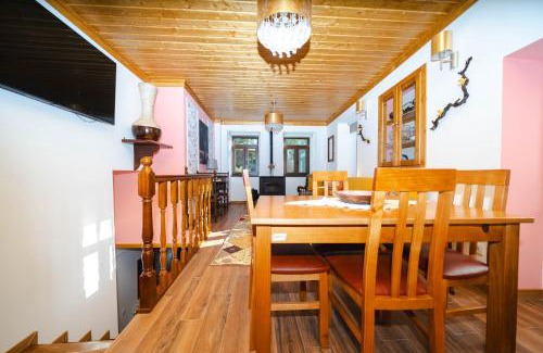 Lousa House | Montanhas do Xisto - Solar do Xisto Poente