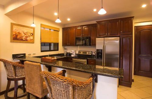 Jaco Hotel | Monte Carlo Luxury Condominiums