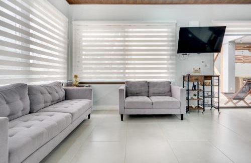 Pinilla House | Monte Donato 17