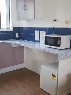 Mermaid Beach Hotel | Montego Mermaid Beach Motel