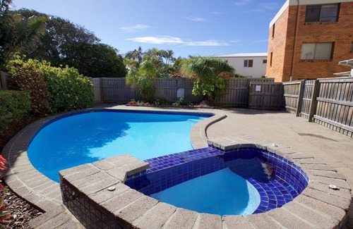 Kings Beach Apartment | Montego Unit 3 Kings Beach QLD