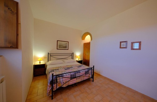 San Gimignano Other | MONTEGONFOLI 4, Apartment for 4 adults with amazing views on San Gimignano
