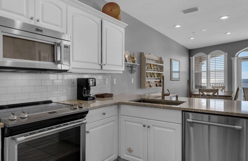 Seacrest Condo | Monterey Condos A302 - Gulf Front - Community Pool + Free Attraction Tickets!