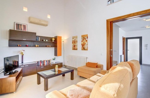 Urbanizacion Mont Ferrutx House | Montferrutx