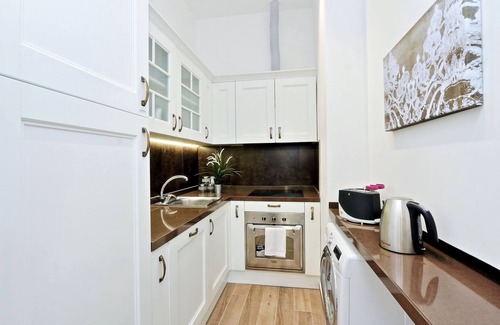 Repubblica Apartment | Monti Apartments - M12