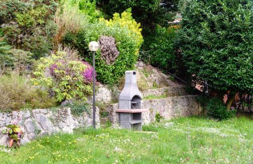 Montorfano House | Montorfano Garden & Lake View by Quokka 360 - Villa near Lake Como