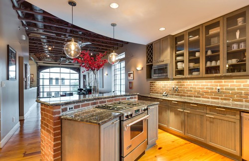 Montrose House | Montrose NY Style Brick Home with a chef kitchen!