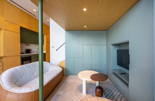 Al Satwa Apartment | Mood 22 - Superior Deluxe Loft studio