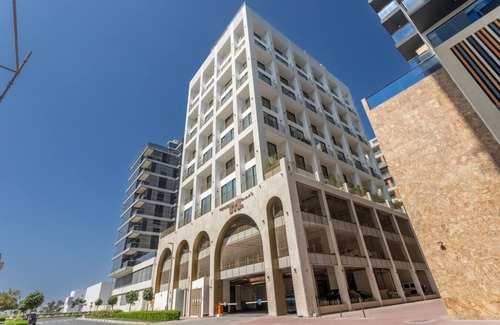Al Satwa Apartment | Mood 45 - Deluxe Studio: Chic with private Terrace