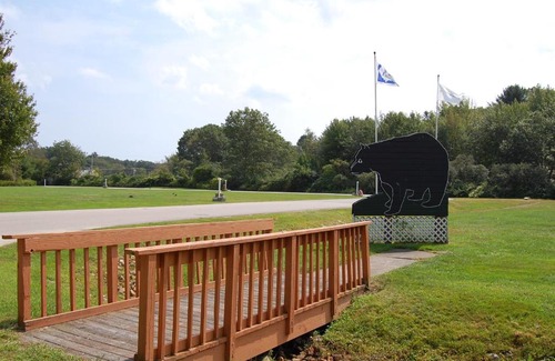 Moody Resort | Moody Beach Camping Resort 38 ft. Park Model 9