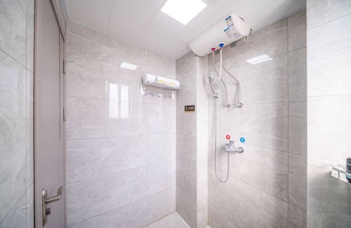 Zengcheng Hotel | Moon Hotel Apartment Guangzhou Baijiang
