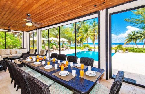 Rum Point House | Moon Kai home
