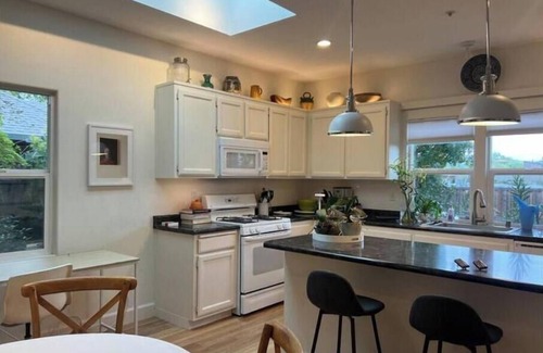 Sonoma House | Moon Valley House