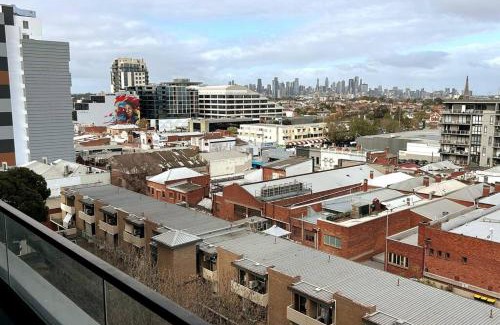 Moonee Ponds Apartment | Moonee Ponds 1BR Apartment