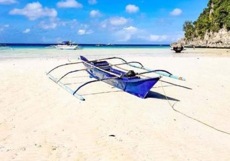 Manoc-Manoc Apartment | Moonlight Breeze Inn Boracay