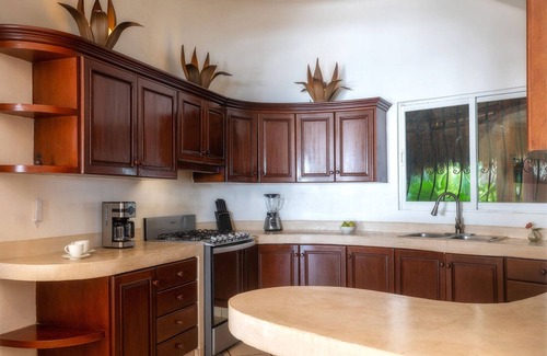 Soliman Bay Villa | Moonstar: 5BR Beachfront Villa with swimming pool and AC throughout near Tulum