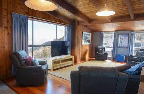 Mount Buller Apartment | Moose 10 AMS Mt Buller