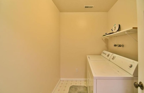 Eden House | Moose Hollow Condo #407