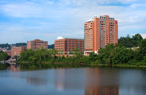 Morgantown Hotel | Morgantown Marriott at Waterfront Place