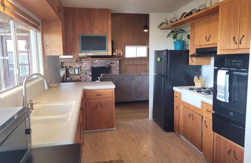 Morro Bay House | Morro Rock & Ocean View Bungalow