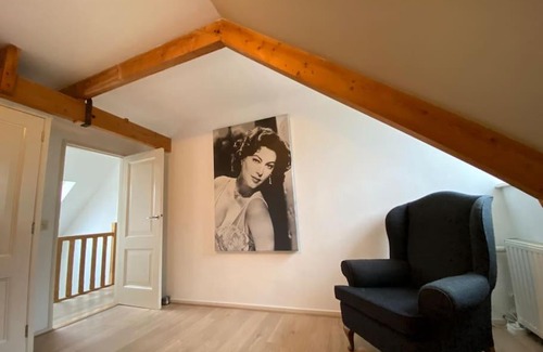 Lisse Villa | most beautiful villa with pool in lisse keukenhof