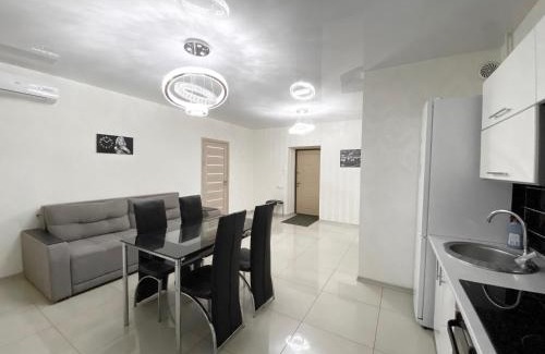 Dnipro Apartment | Most City Area De-Lux Apartment