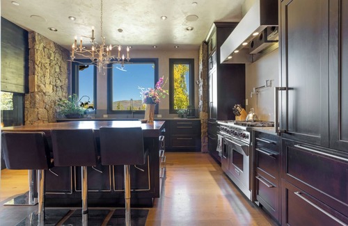 Edwards House | Most luxurious home in Arrowhead. True Ski In/Ski Out