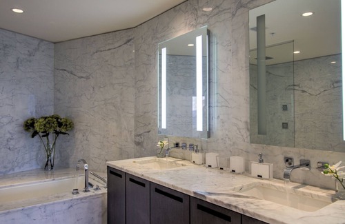 Coal Harbour Apartment | Most Luxury unit in Vancouver with Million $ Views In Coal Harbour !