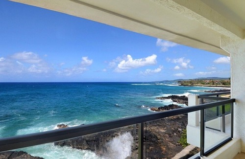 Poipu Condo | MOST STUNNING Oceanfront Views, A/c, Washer/Dryer, Kitchen, Elevator, Beach 0.5m